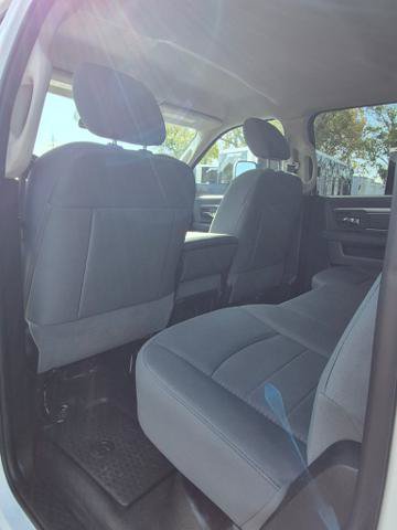 Used 2014 RAM 2500 SLT w/ Protection Group AWD/4WD image 17