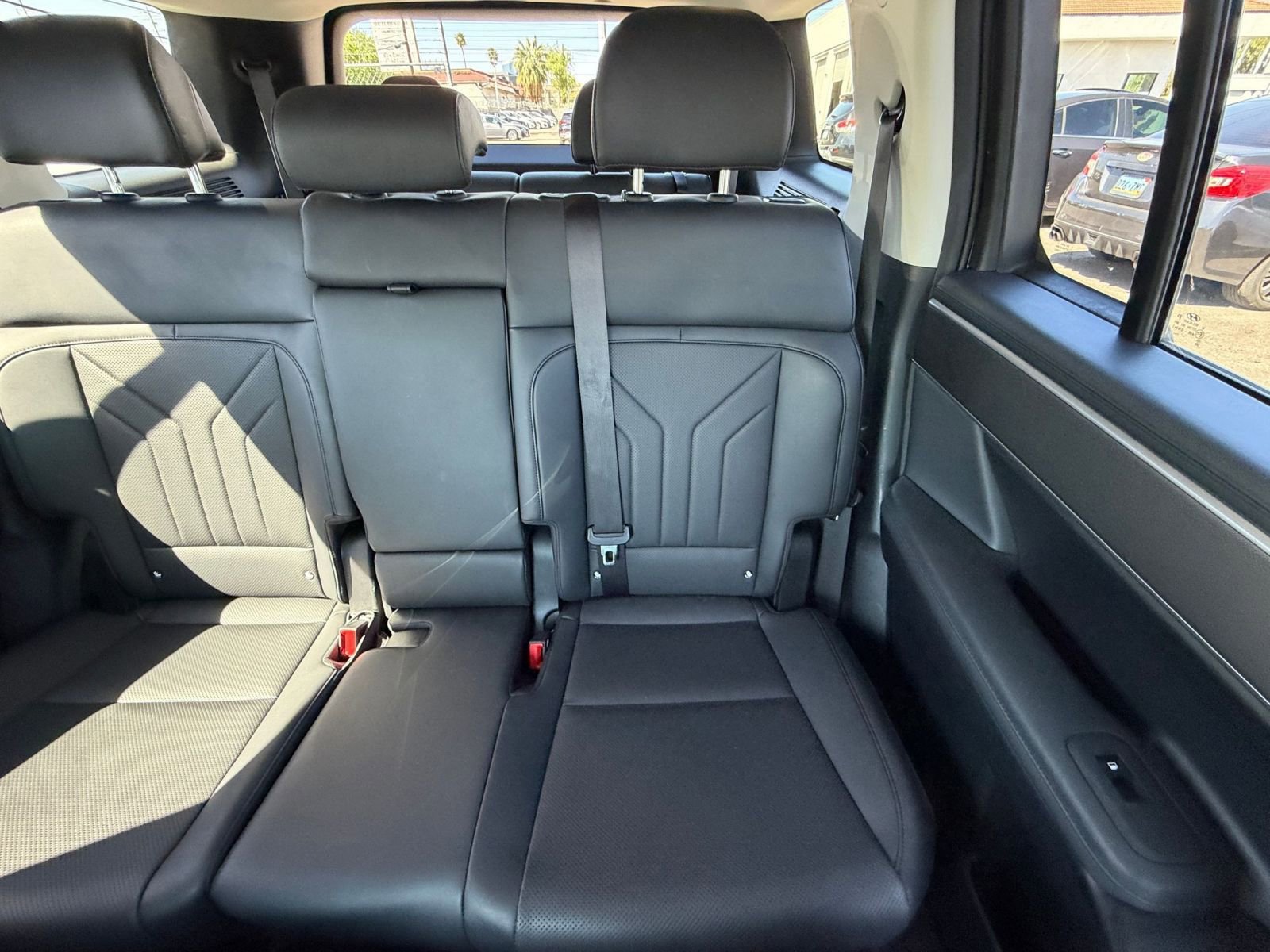 Used 2025 Hyundai Santa Fe SEL image 39