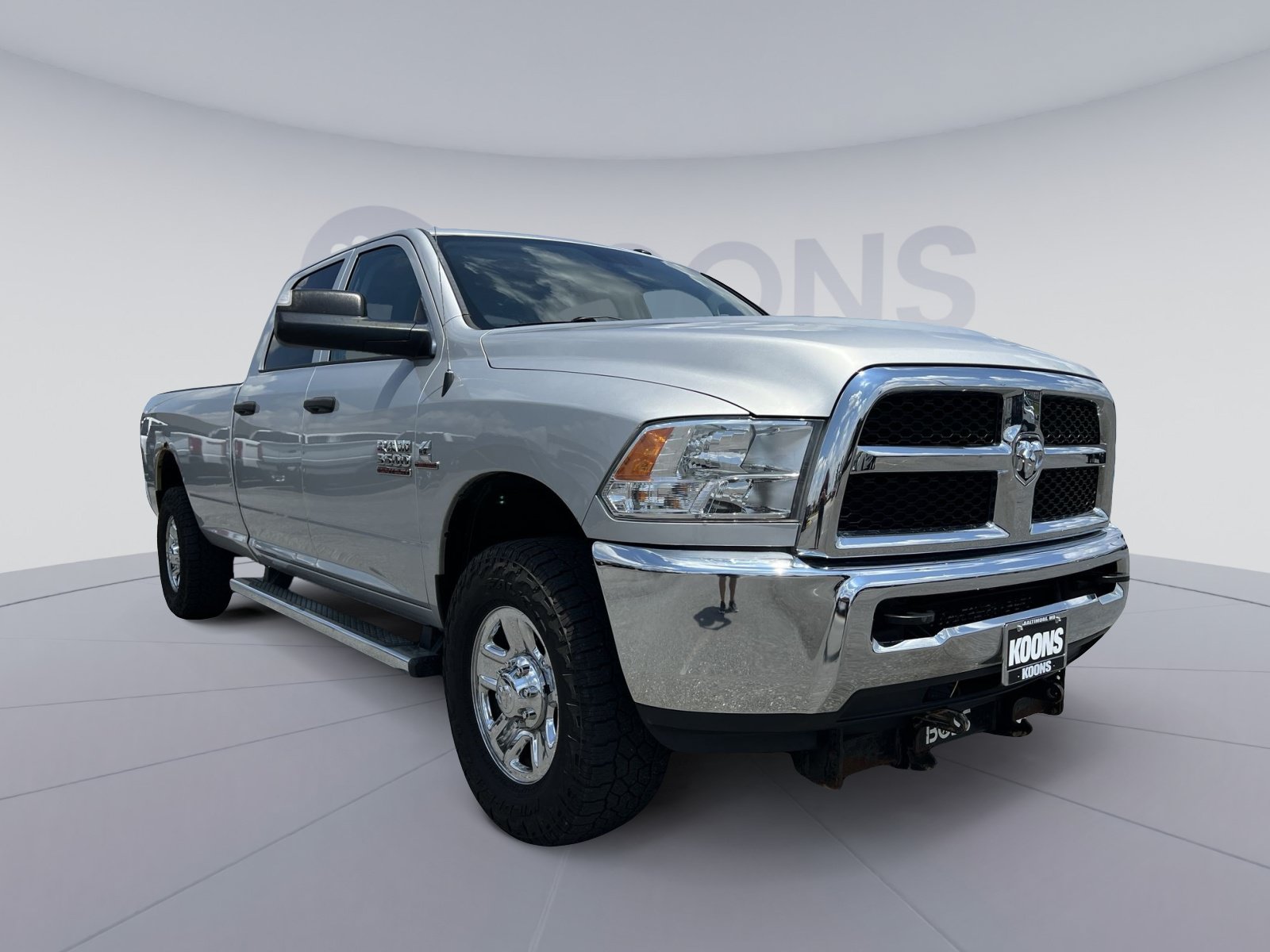 Used 2017 RAM 3500 Tradesman w/ Chrome Appearance Group AWD/4WD image 7