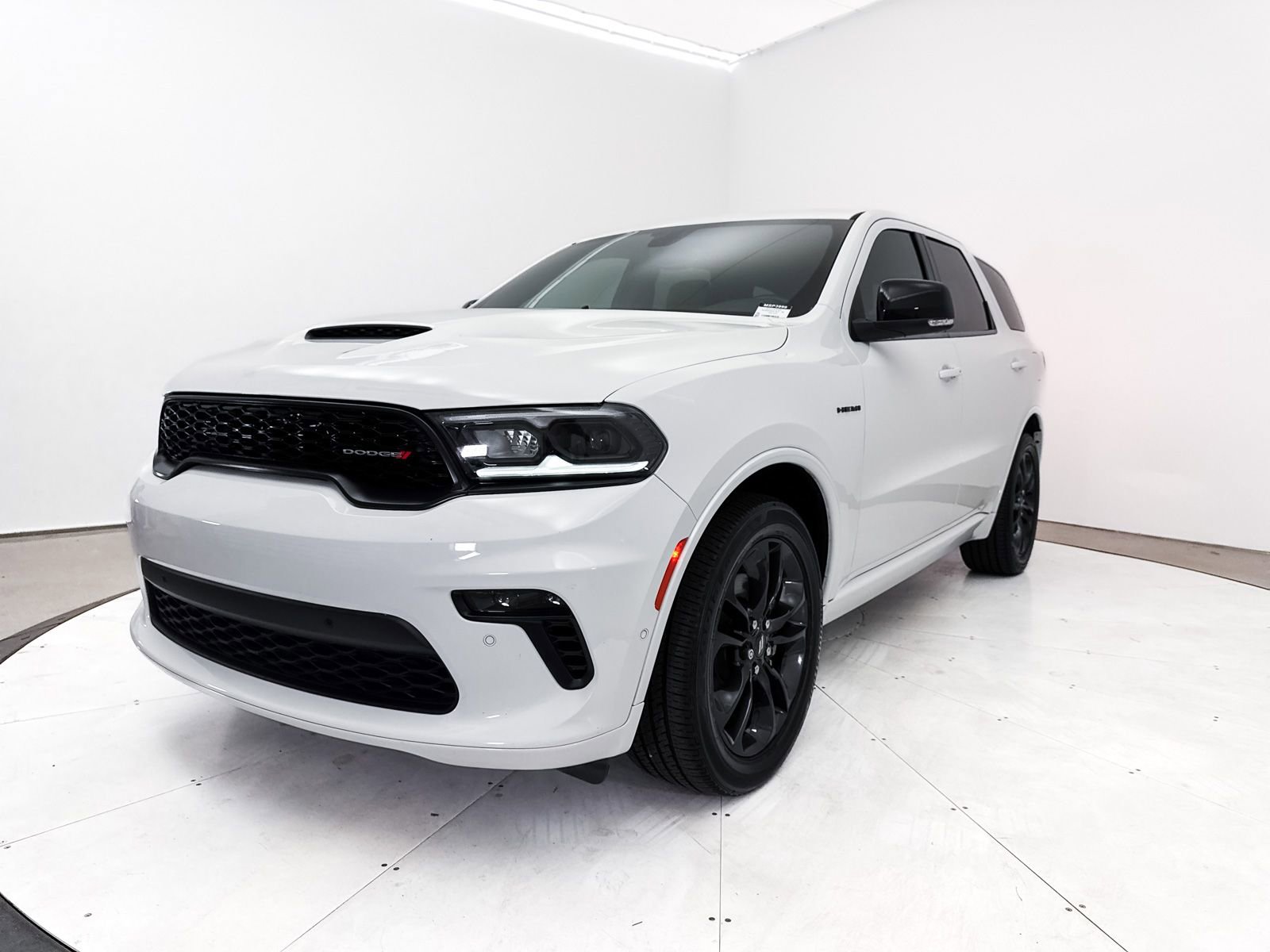 Used 2022 Dodge Durango R/T w/ Blacktop Package AWD/4WD image 14
