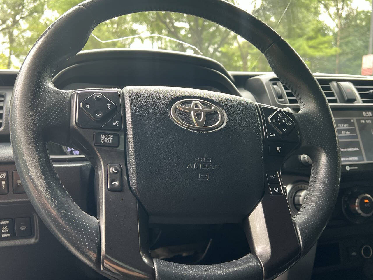 Used 2022 Toyota 4Runner TRD Off-Road AWD/4WD image 20