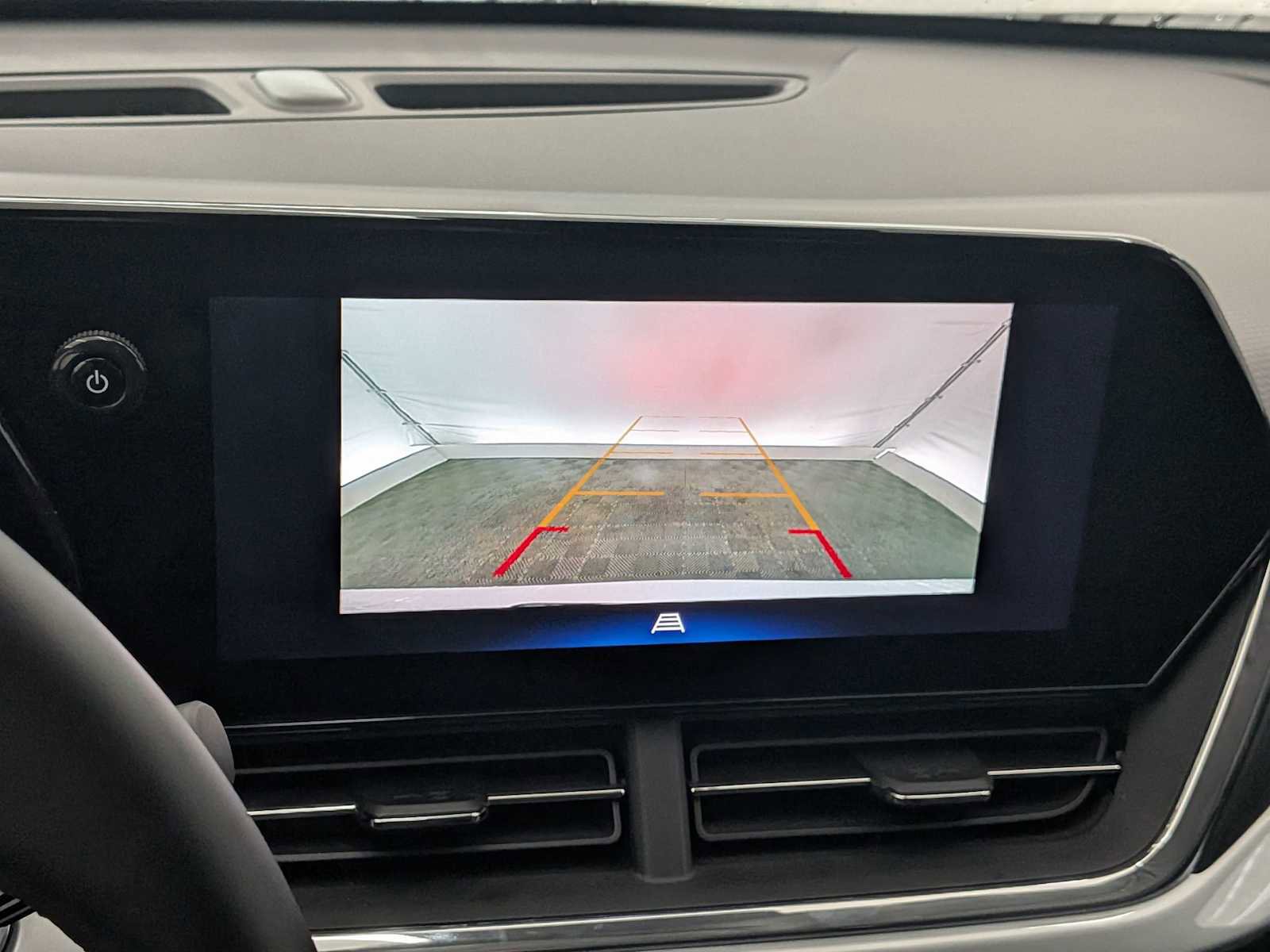 New 2025 Chevrolet Trax LT w/ Driver Confidence Package image 29