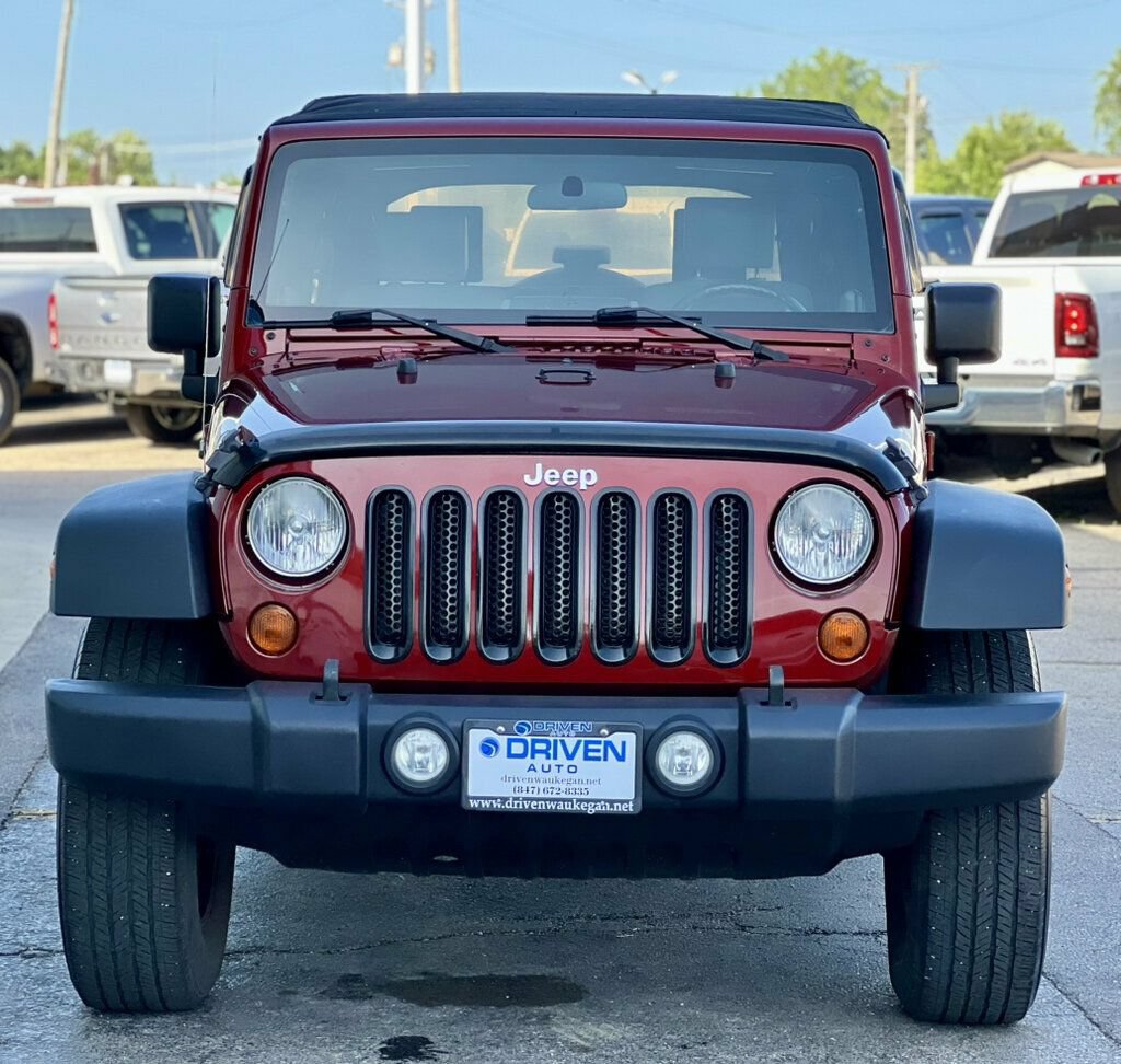 Used 2010 Jeep Wrangler Unlimited Sport AWD/4WD image 6