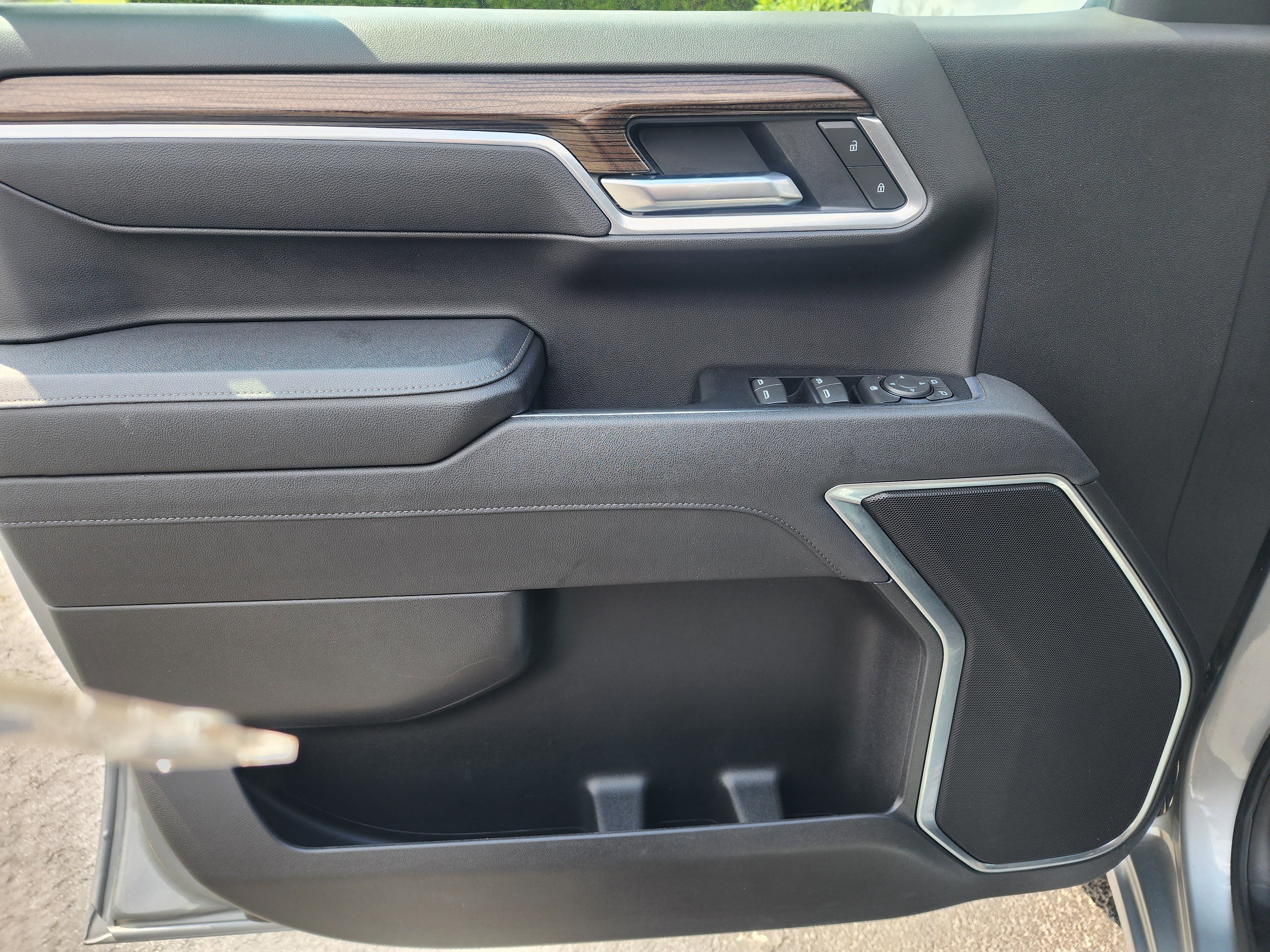 Used 2025 Chevrolet Silverado 1500 RST w/ Protection Package image 24