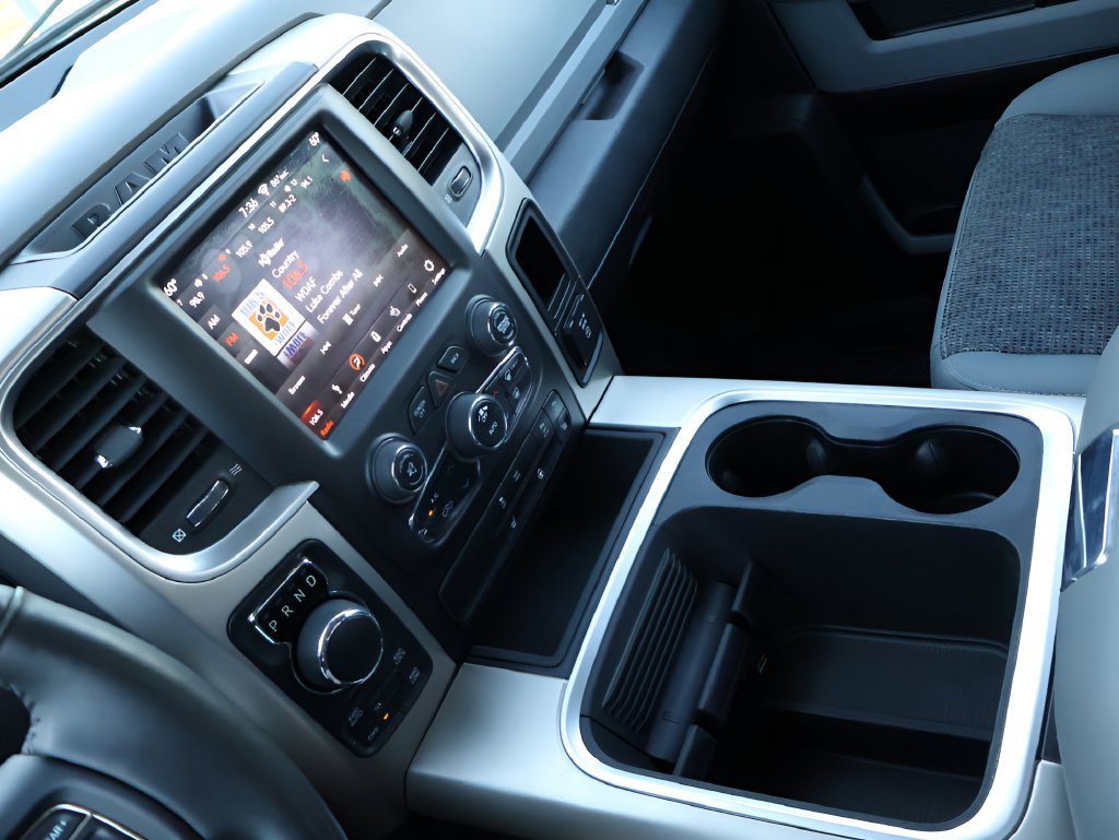 Used 2019 RAM 1500 Big Horn AWD/4WD image 22