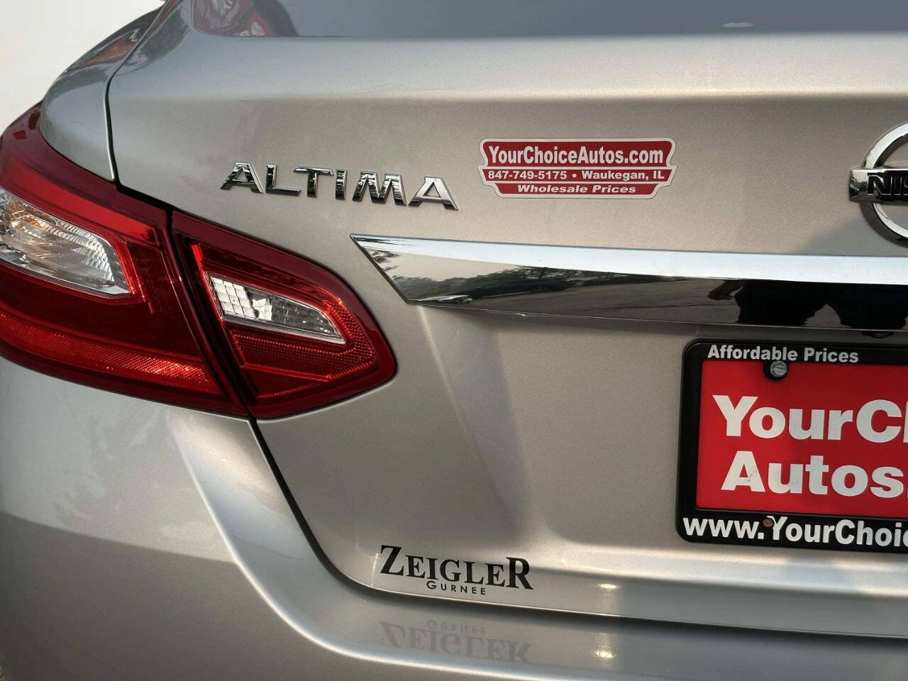 Used 2016 Nissan Altima 2.5 SV FWD image 34