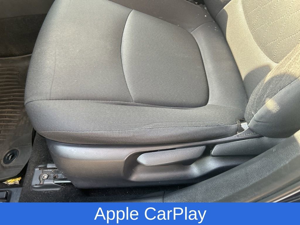 Used 2020 Toyota Corolla LE image 9