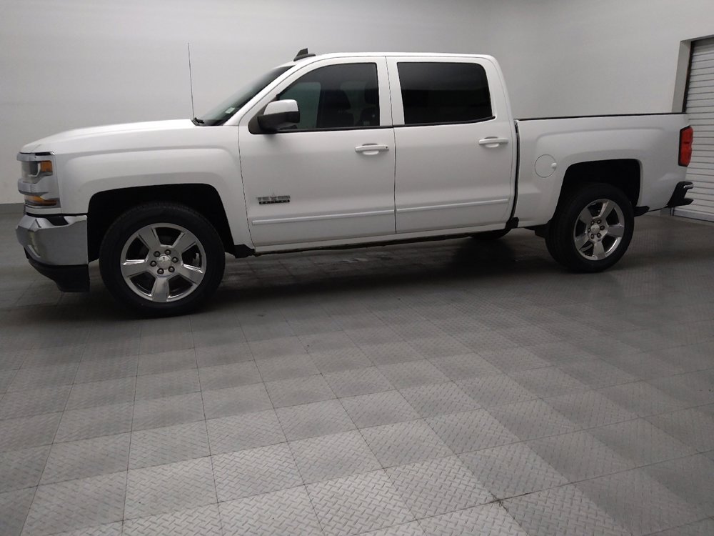 Used 2017 Chevrolet Silverado 1500 LT w/ Texas Edition RWD image 2