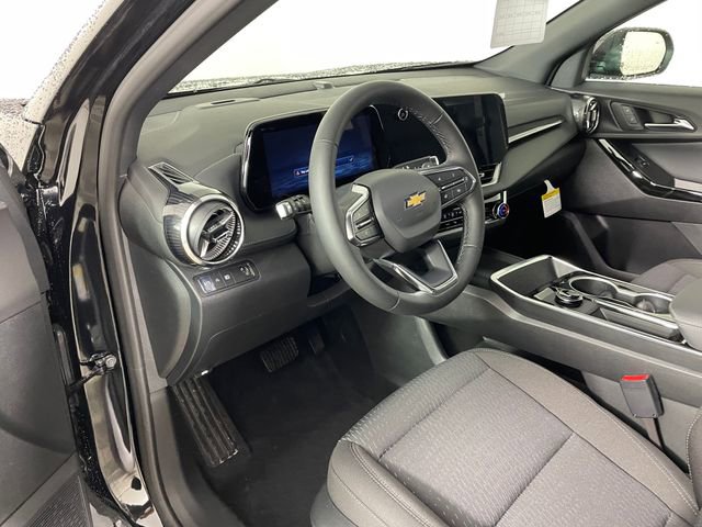 New 2026 Chevrolet Equinox LT image 3