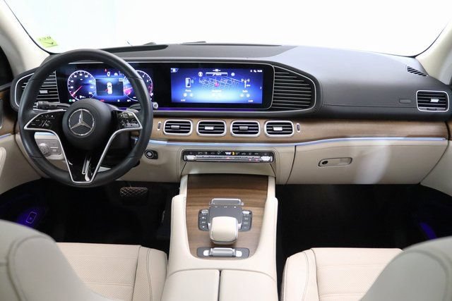 Used 2024 Mercedes-Benz GLE 580 4MATIC image 25