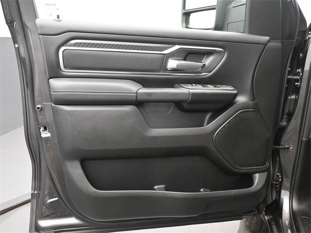 New 2026 RAM 1500 4x4 Crew Cab image 12