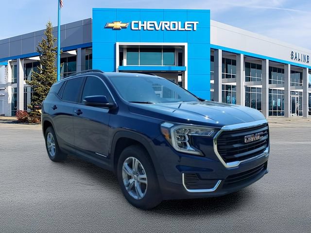 Used 2023 GMC Terrain SLE w/ Driver Convenience Package AWD/4WD image 1