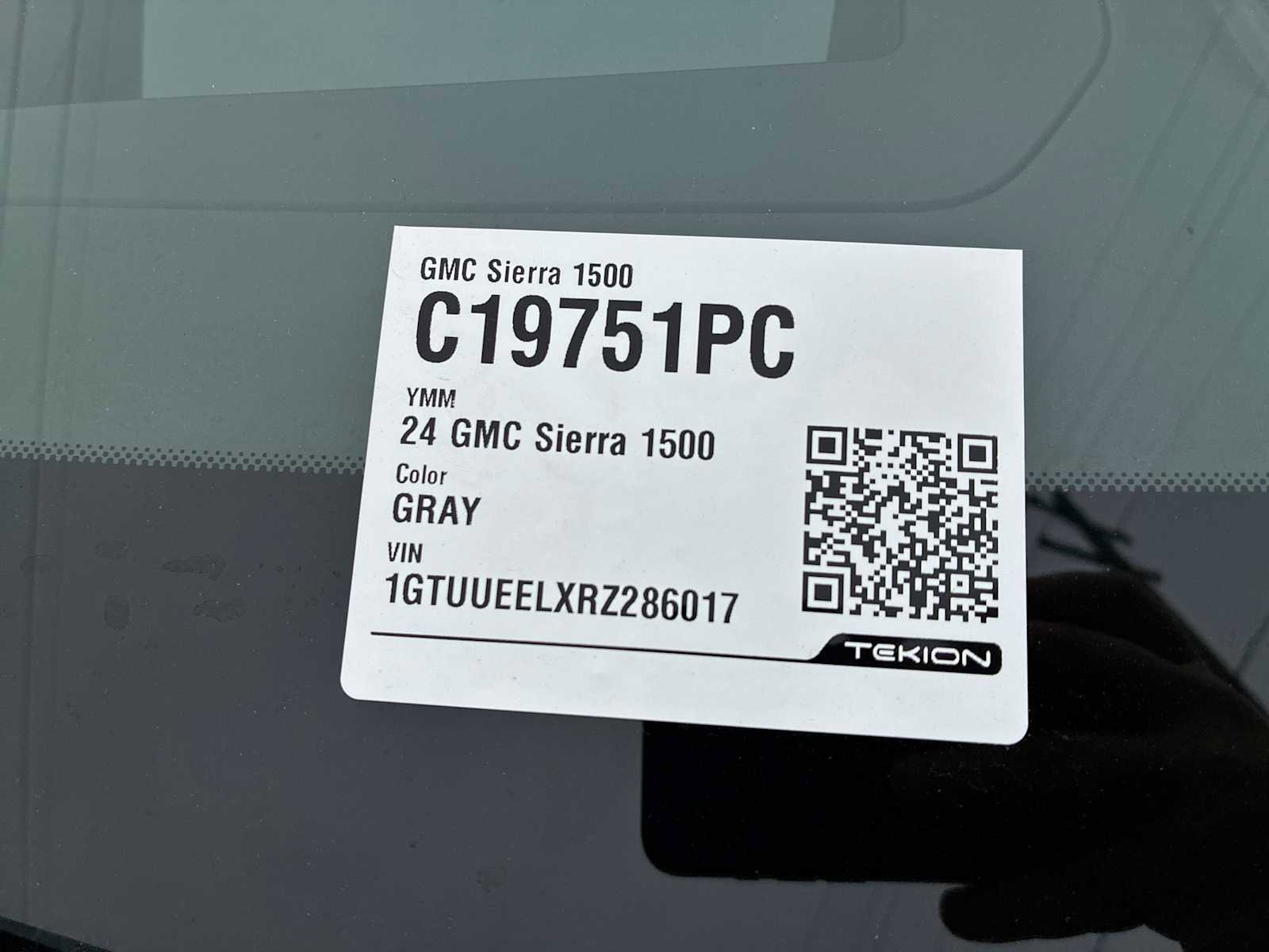Certified 2024 GMC Sierra 1500 AT4 w/ Technology Package image 40