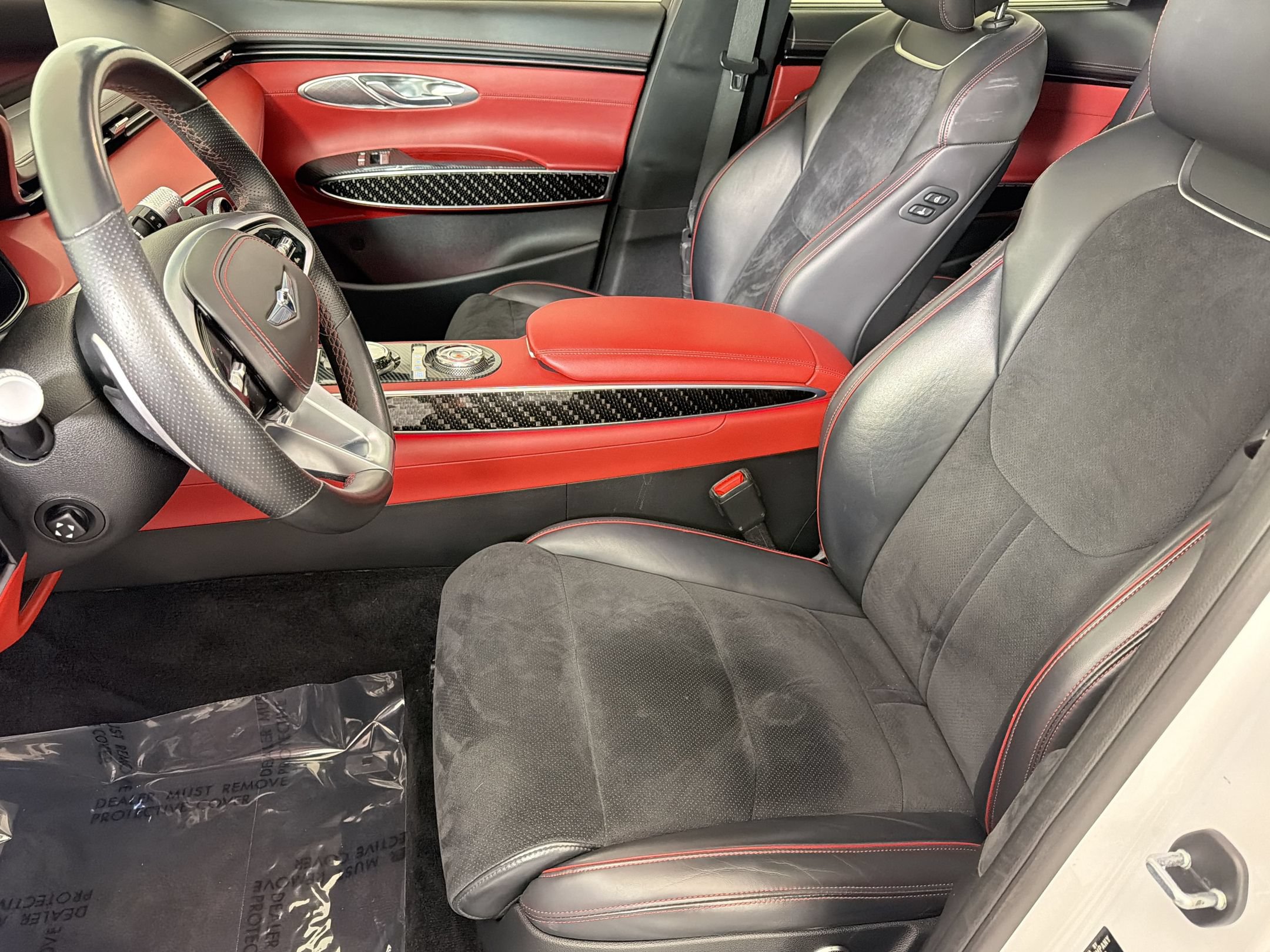 Used 2022 Genesis GV70 3.5T Sport w/ Sport Prestige Package AWD/4WD image 5