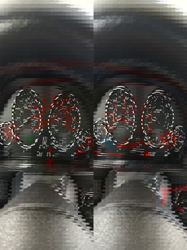 Used 2014 BMW 435i Convertible image 23