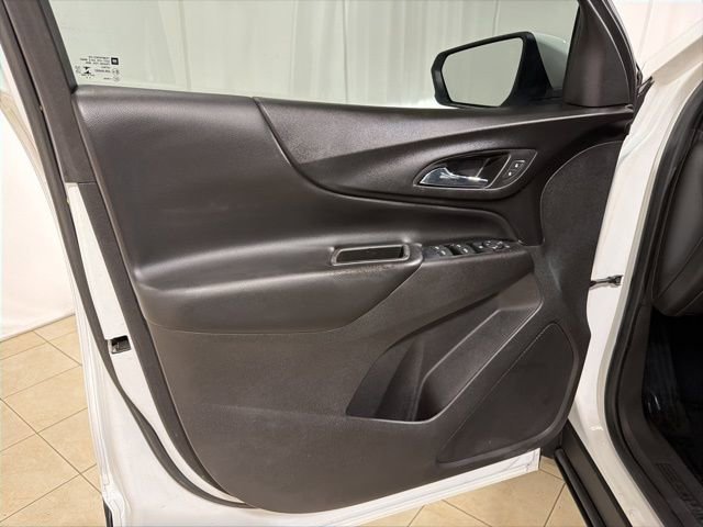 Used 2020 Chevrolet Equinox LT image 9