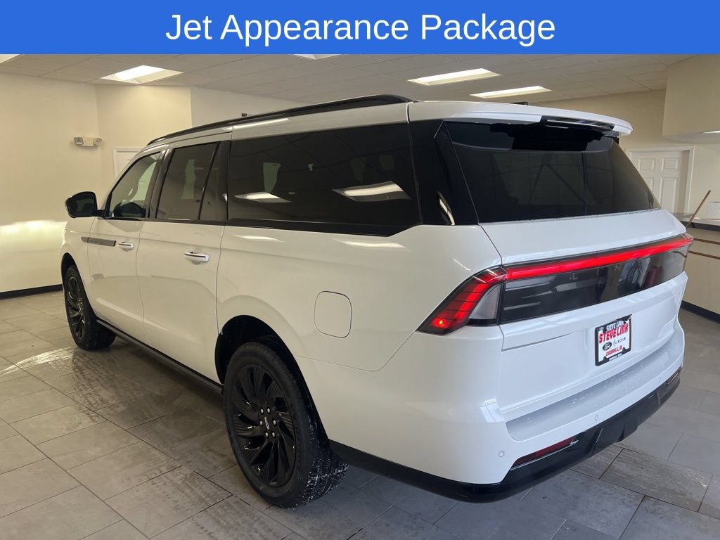 New 2026 Lincoln Navigator L Reserve w/ Jet Appearance Package AWD/4WD image 6