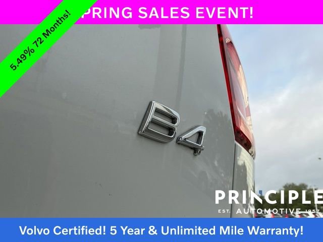 Certified 2023 Volvo XC40 B4 Ultimate w/ Protection Package Premier FWD image 16
