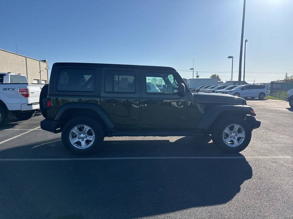 Used 2022 Jeep Wrangler Unlimited Sport AWD/4WD image 4