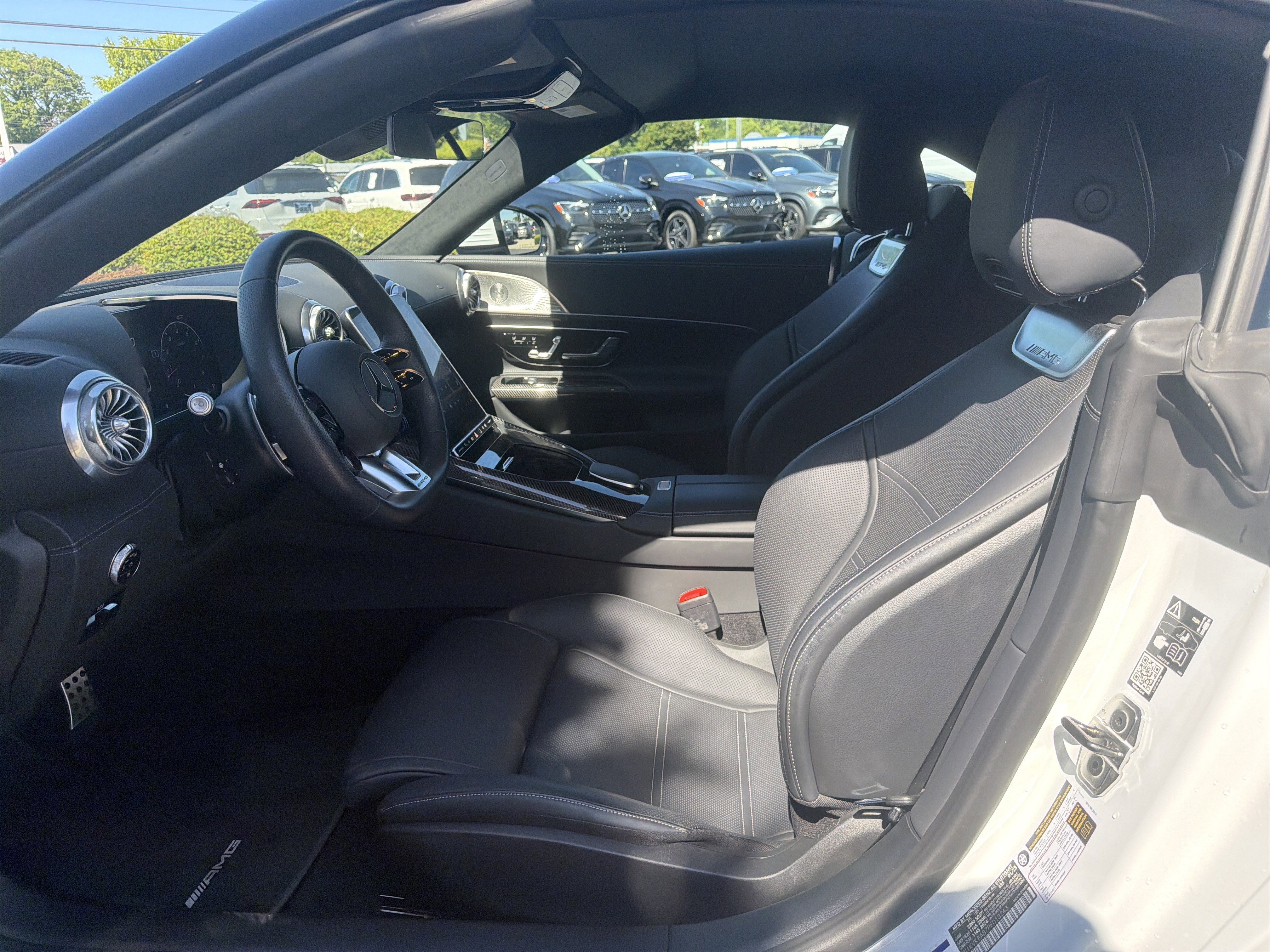 Used 2023 Mercedes-Benz SL 55 AMG 4MATIC image 33