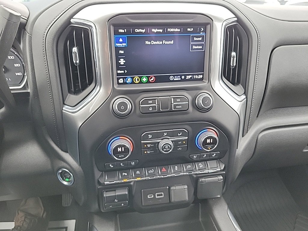 Used 2022 Chevrolet Silverado 1500 LTZ image 11