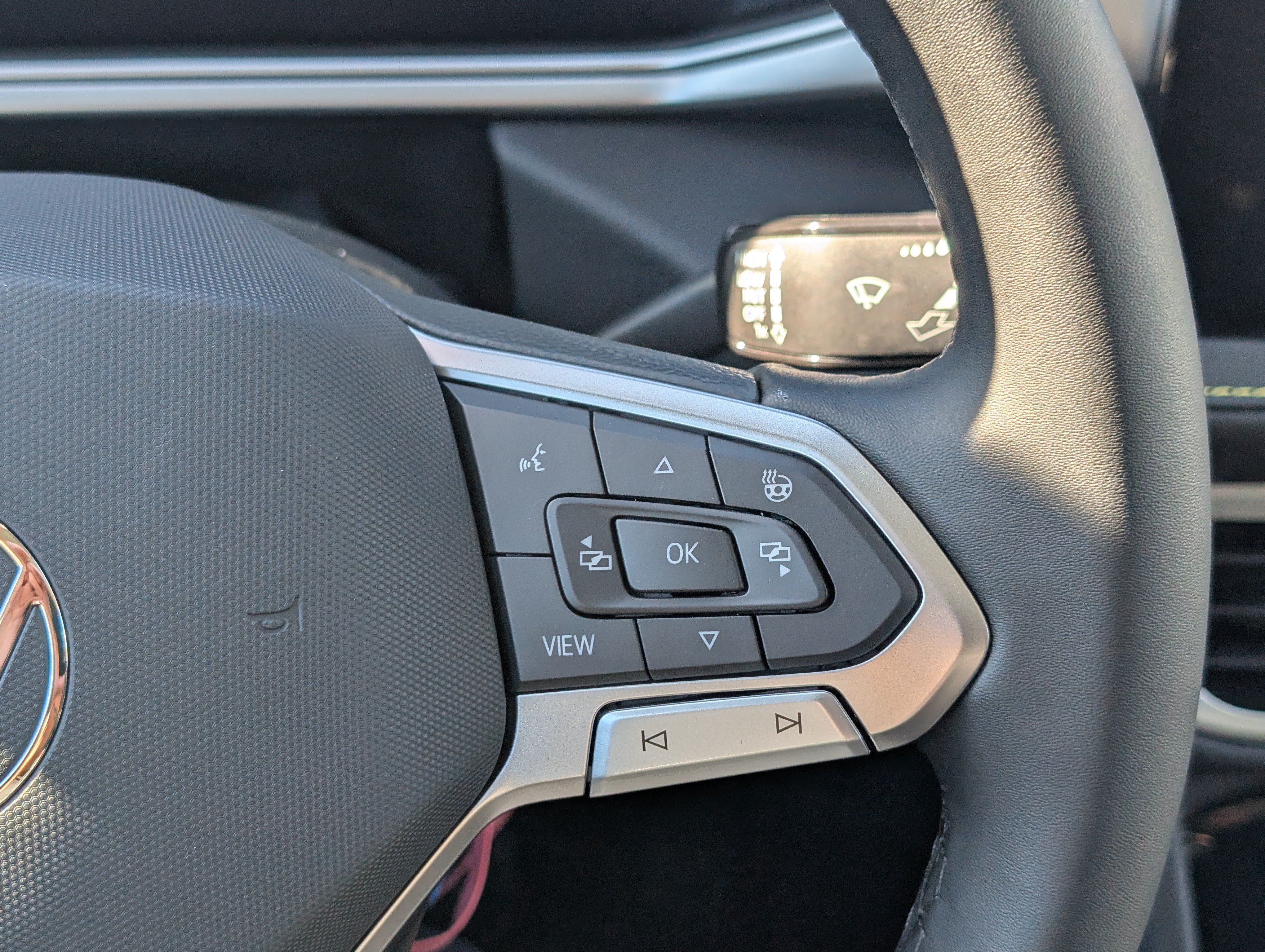 New 2027 Volkswagen Taos Sport AWD/4WD image 19
