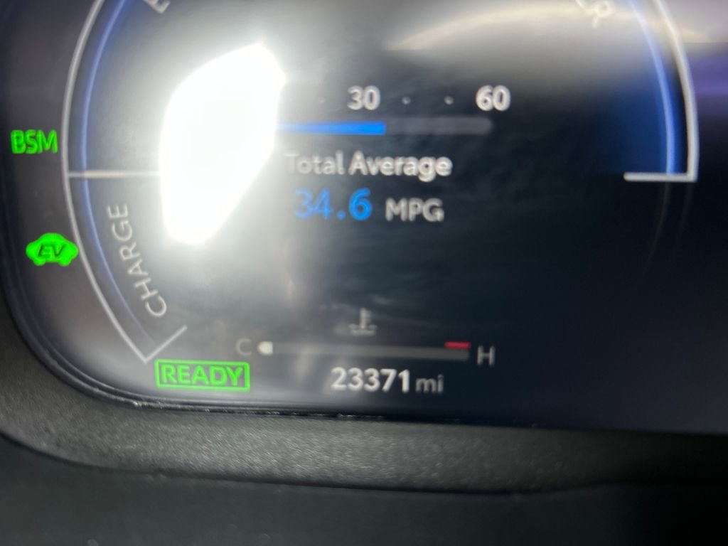 Used 2024 Toyota RAV4 XSE w/ Advanced Technology Package image 11