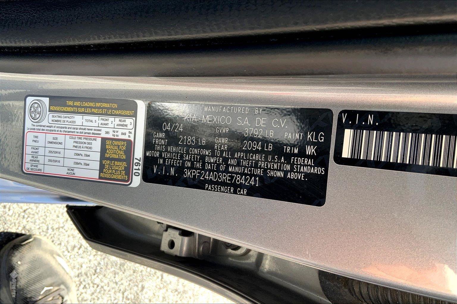 Used 2024 Kia Forte LXS FWD image 29
