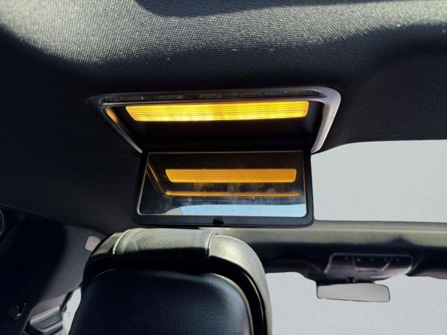 Used 2019 Mercedes-Benz S 560 4MATIC Sedan image 40