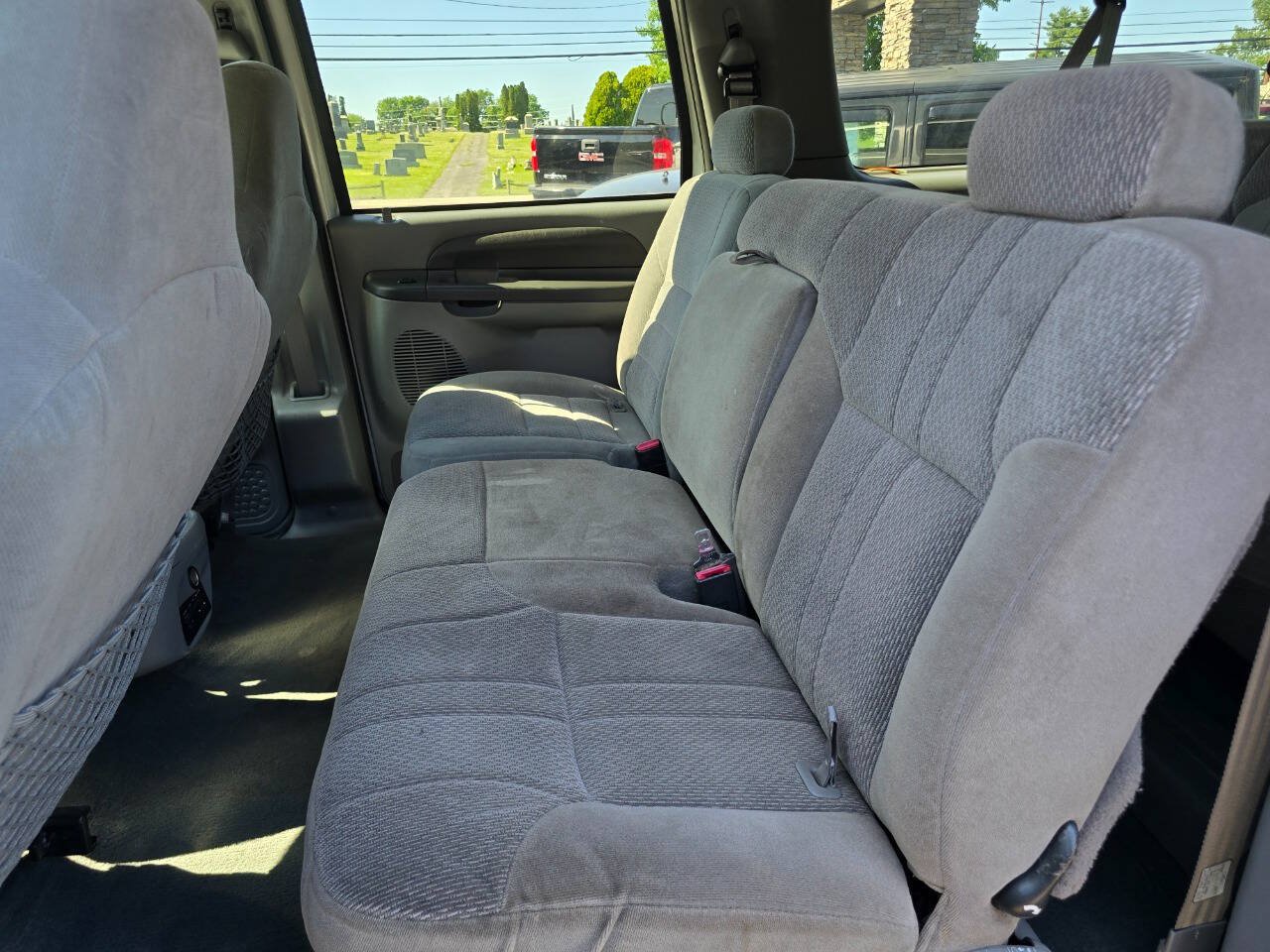 Used 2004 Ford Excursion XLT AWD/4WD image 22