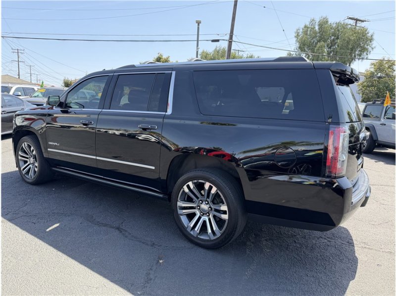 Used 2018 GMC Yukon XL Denali w/ Denali Ultimate Package image 67