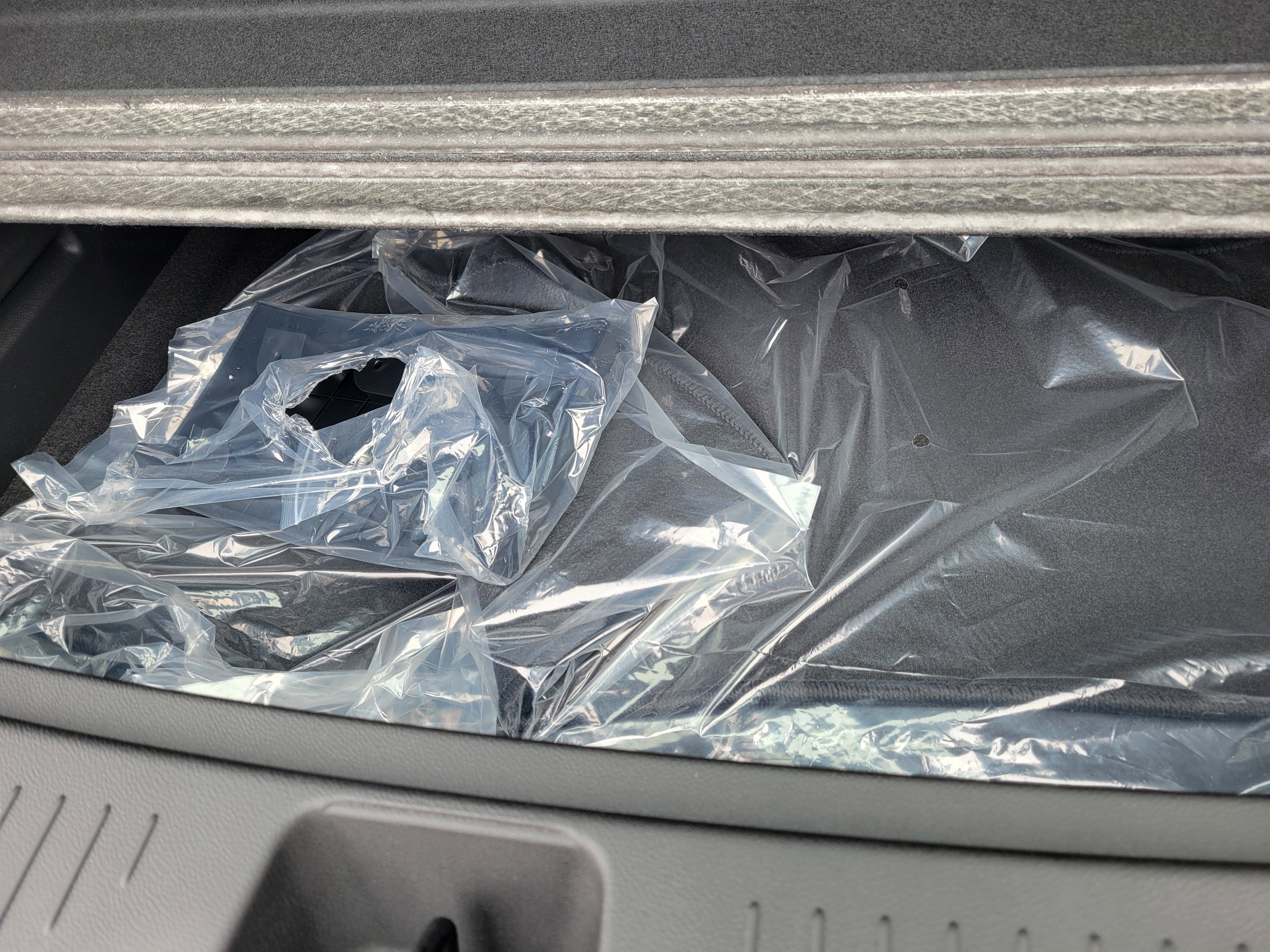 New 2027 Chevrolet Bolt RS w/ Technology Package image 8