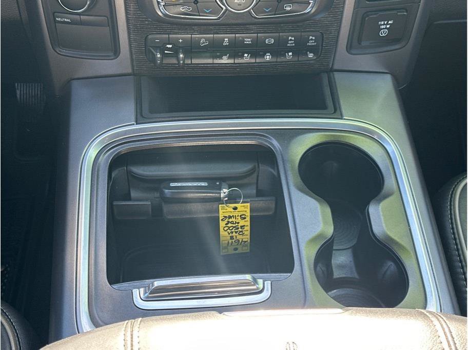 Used 2018 RAM 2500 Limited AWD/4WD image 18