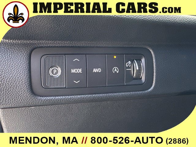 New 2027 Chevrolet Traverse LT w/ Driver Confidence Package AWD/4WD image 23