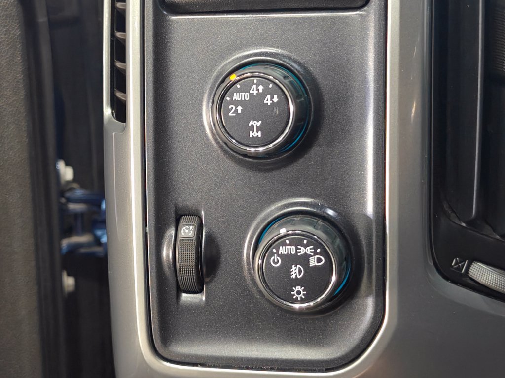 Used 2015 Chevrolet Silverado 1500 LT w/ All Star Edition AWD/4WD image 8