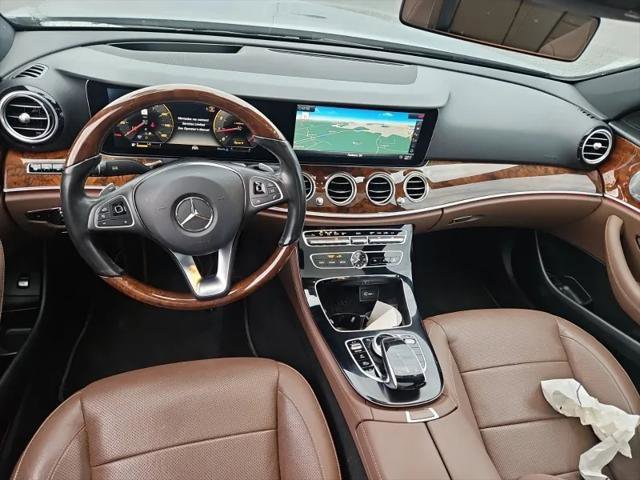 Used 2018 Mercedes-Benz E 300 image 12