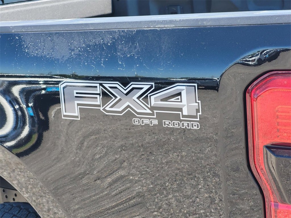 New 2025 Ford F250 XLT w/ Black Appearance Package image 6