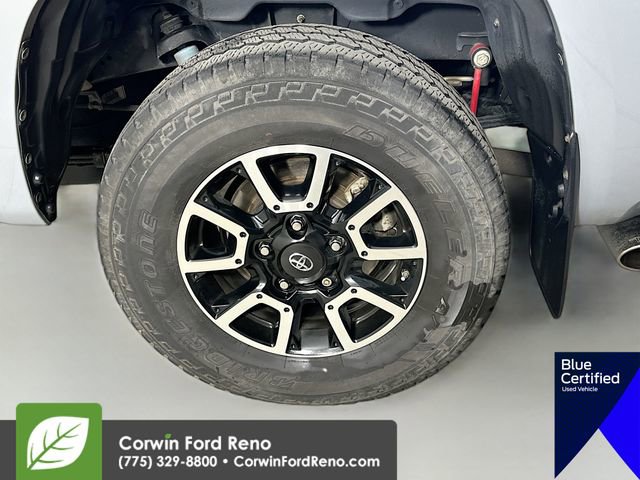 Used 2018 Toyota Tundra SR5 w/ TRD Off Road Package AWD/4WD image 33
