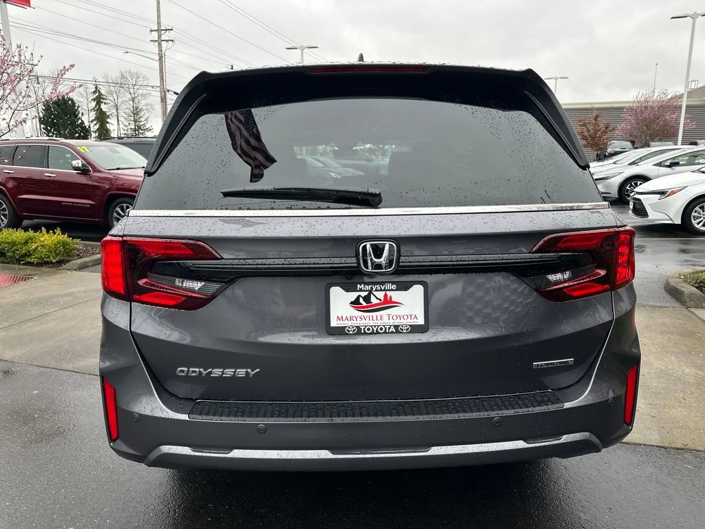 Used 2026 Honda Odyssey Touring image 4