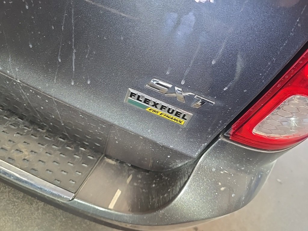 Used 2017 Dodge Grand Caravan SXT image 7