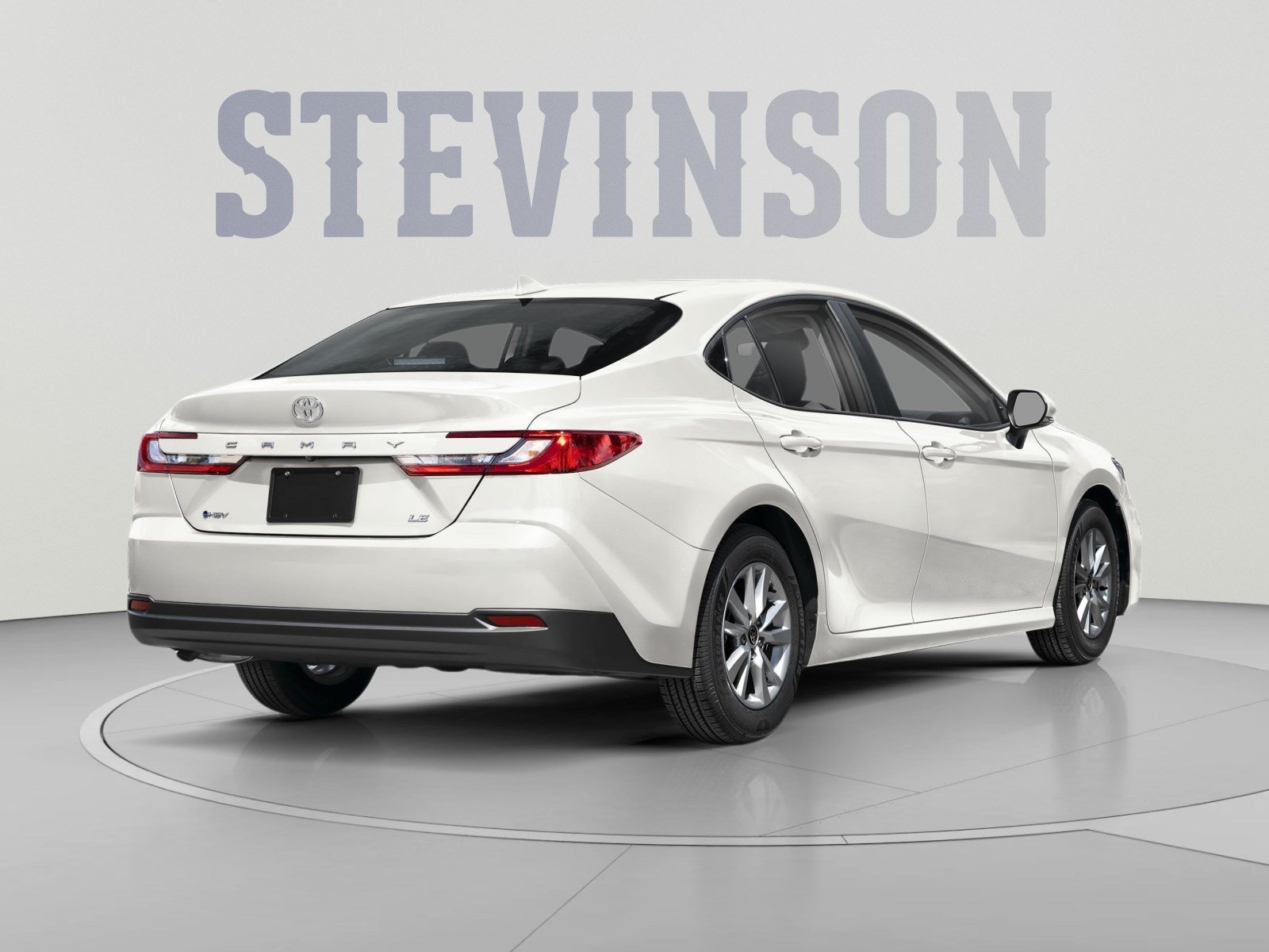 Used 2025 Toyota Camry XSE FWD image 2