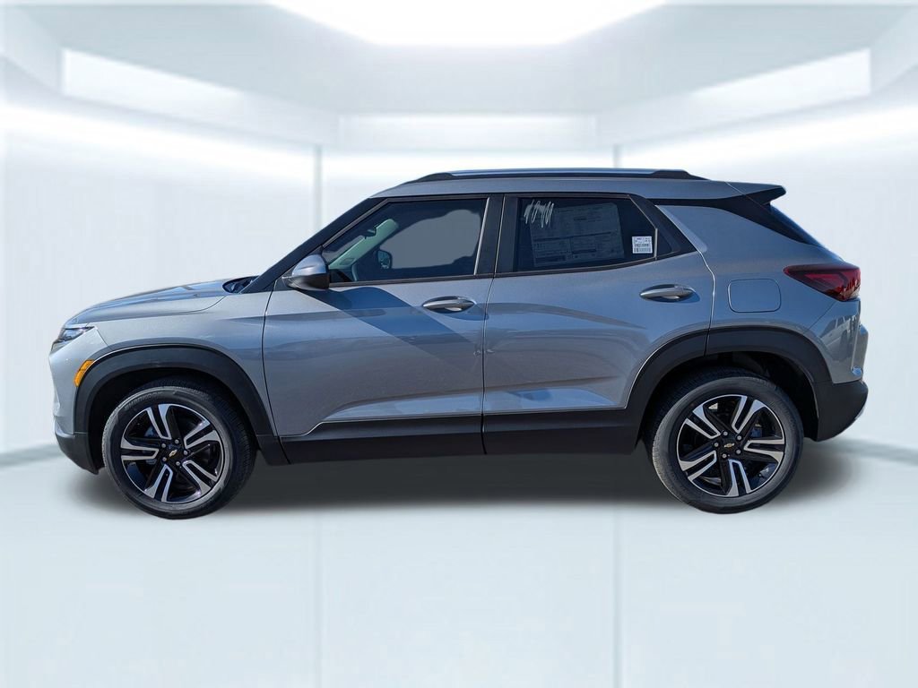 New 2026 Chevrolet TrailBlazer LT w/ LPO, Blackout Package video 2