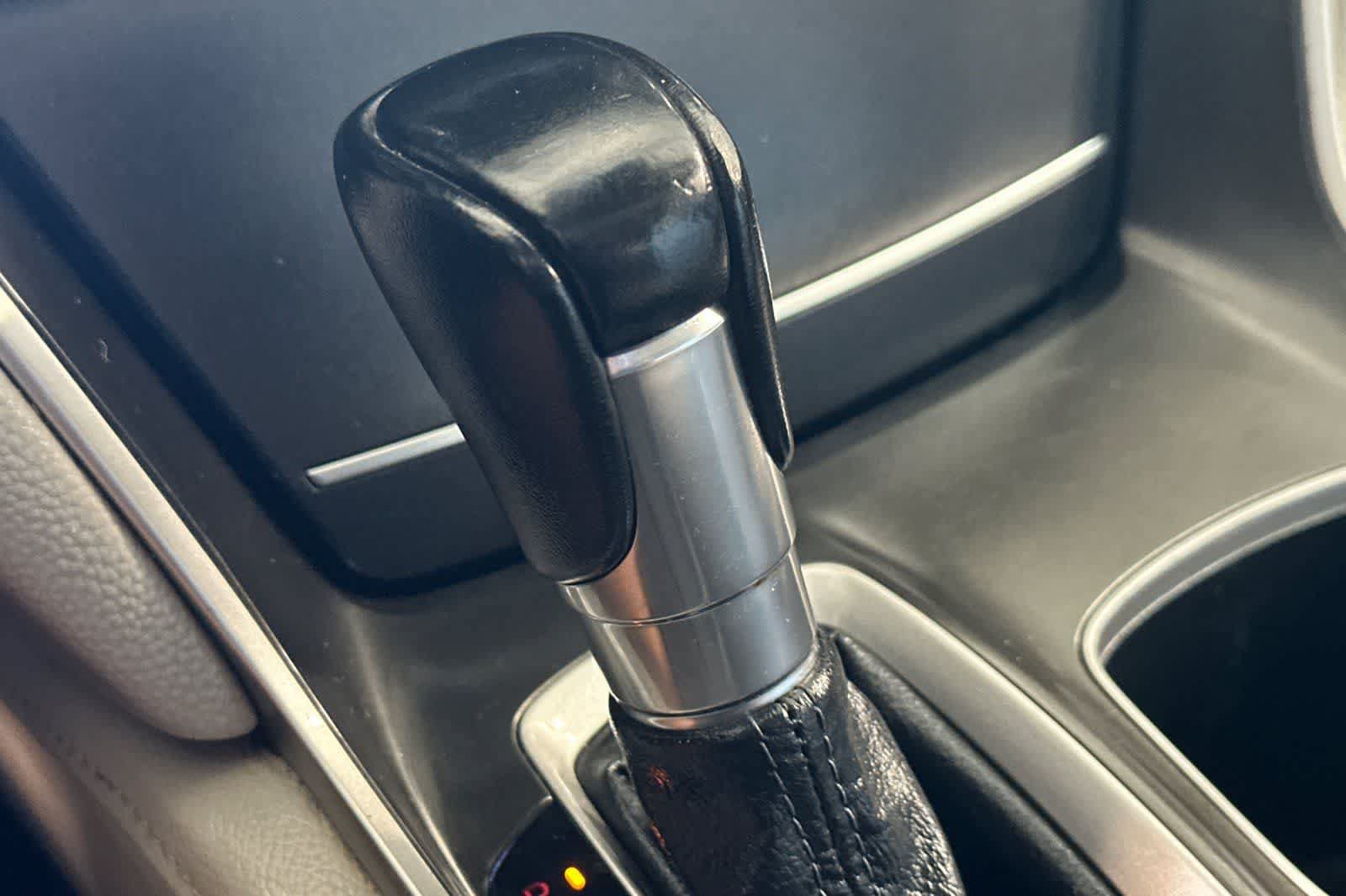 Used 2018 Honda Accord EX-L image 26