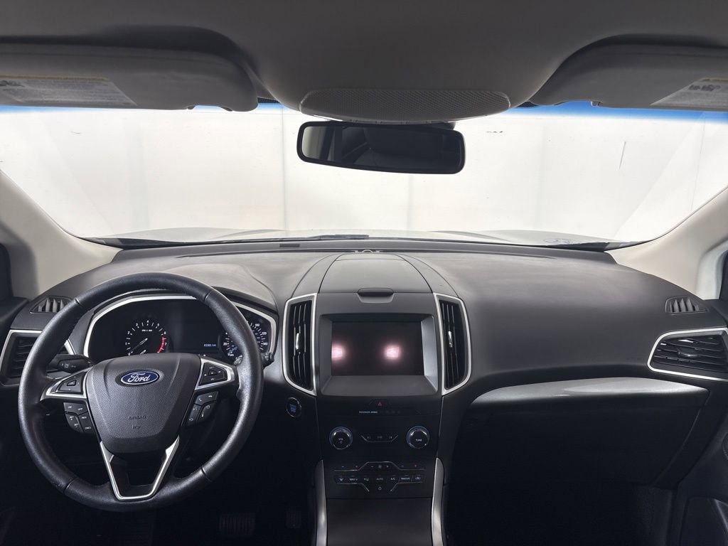 Used 2019 Ford Edge SEL image 19