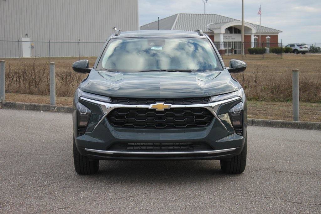 New 2026 Chevrolet Trax LT w/ Driver Confidence Package image 3