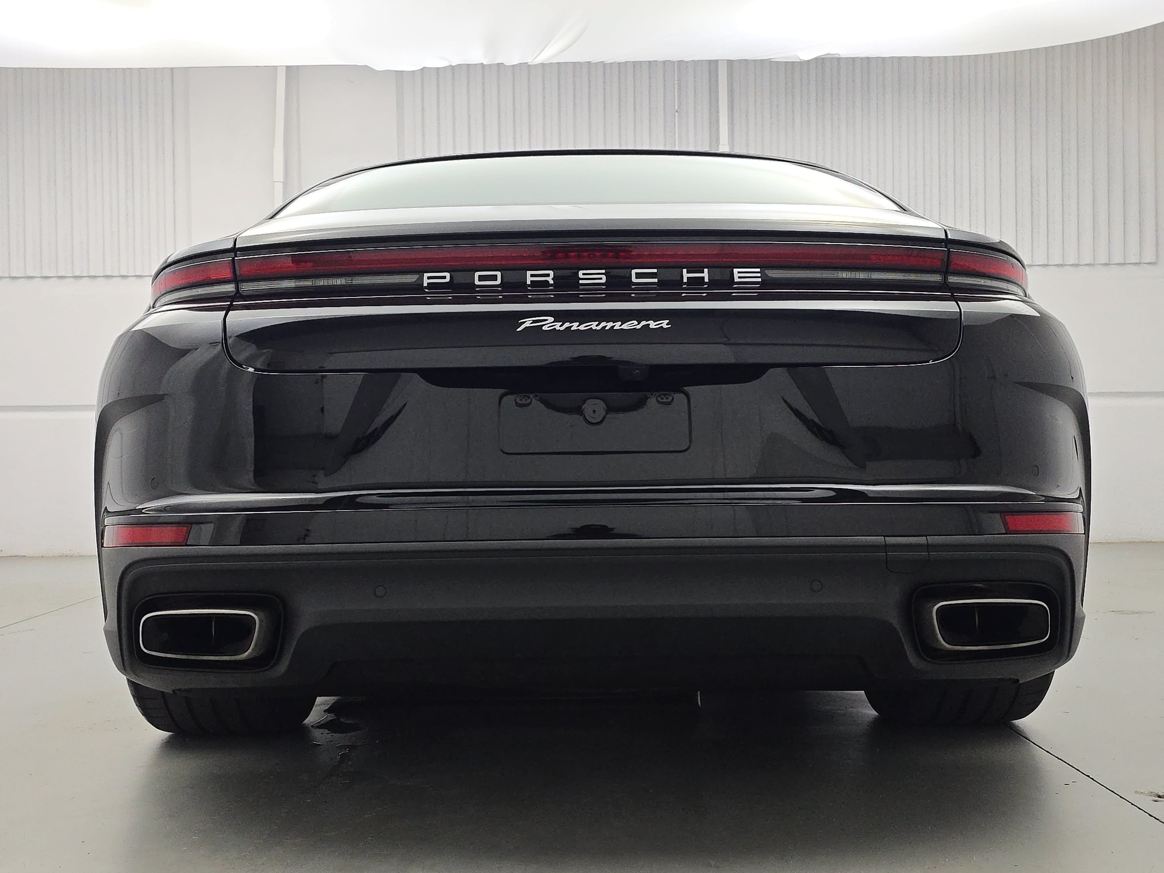Certified 2025 Porsche Panamera 4 AWD/4WD image 6