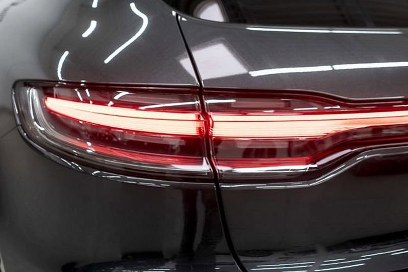 Used 2023 Porsche Macan image 45