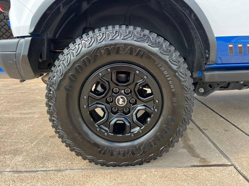 Used 2021 Ford Bronco First Edition AWD/4WD image 10