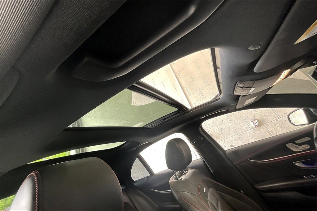 Used 2022 Mercedes-Benz E 53 AMG 4MATIC Sedan image 27