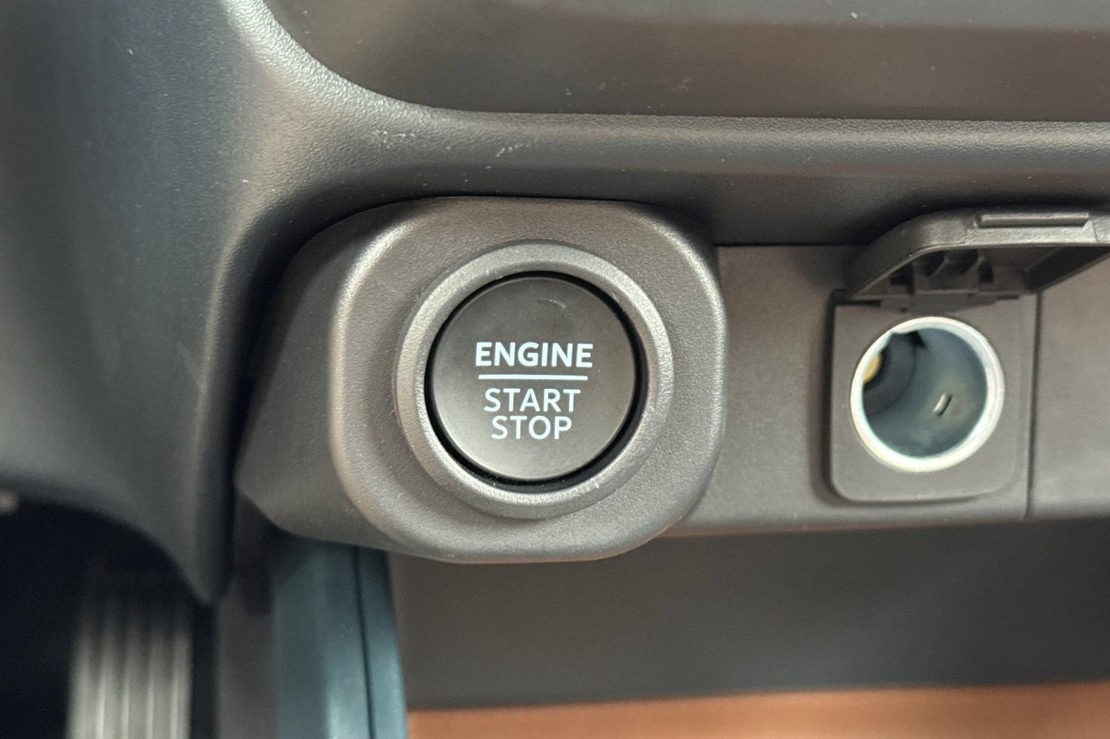 New 2024 Ford Maverick Lariat AWD/4WD image 18